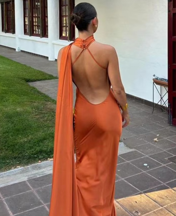 Jade | Rochie de seară lungă și drapată