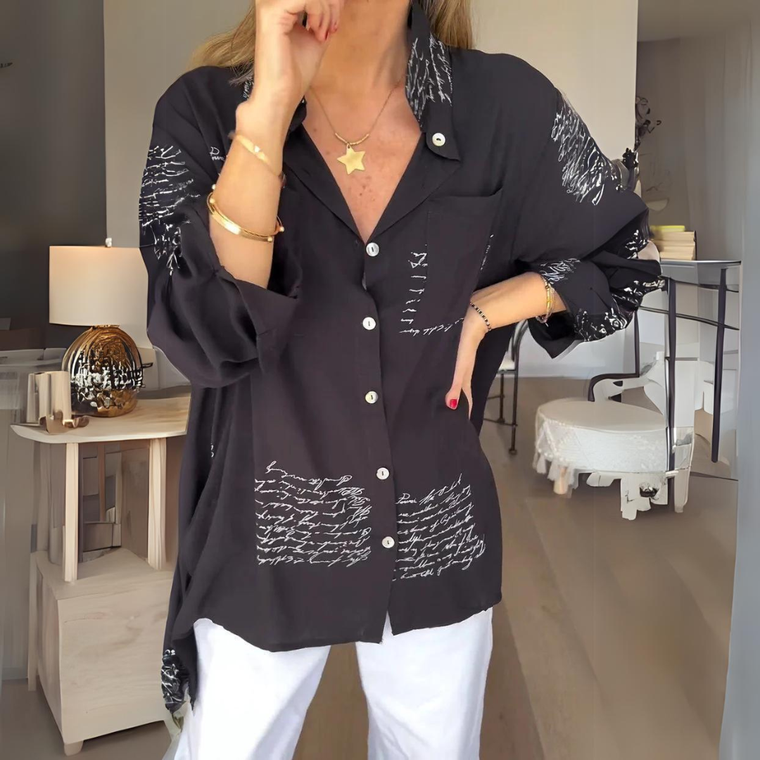 Sophie | Elegant Sommarblus – Konstnärliga och Moderna Inslag