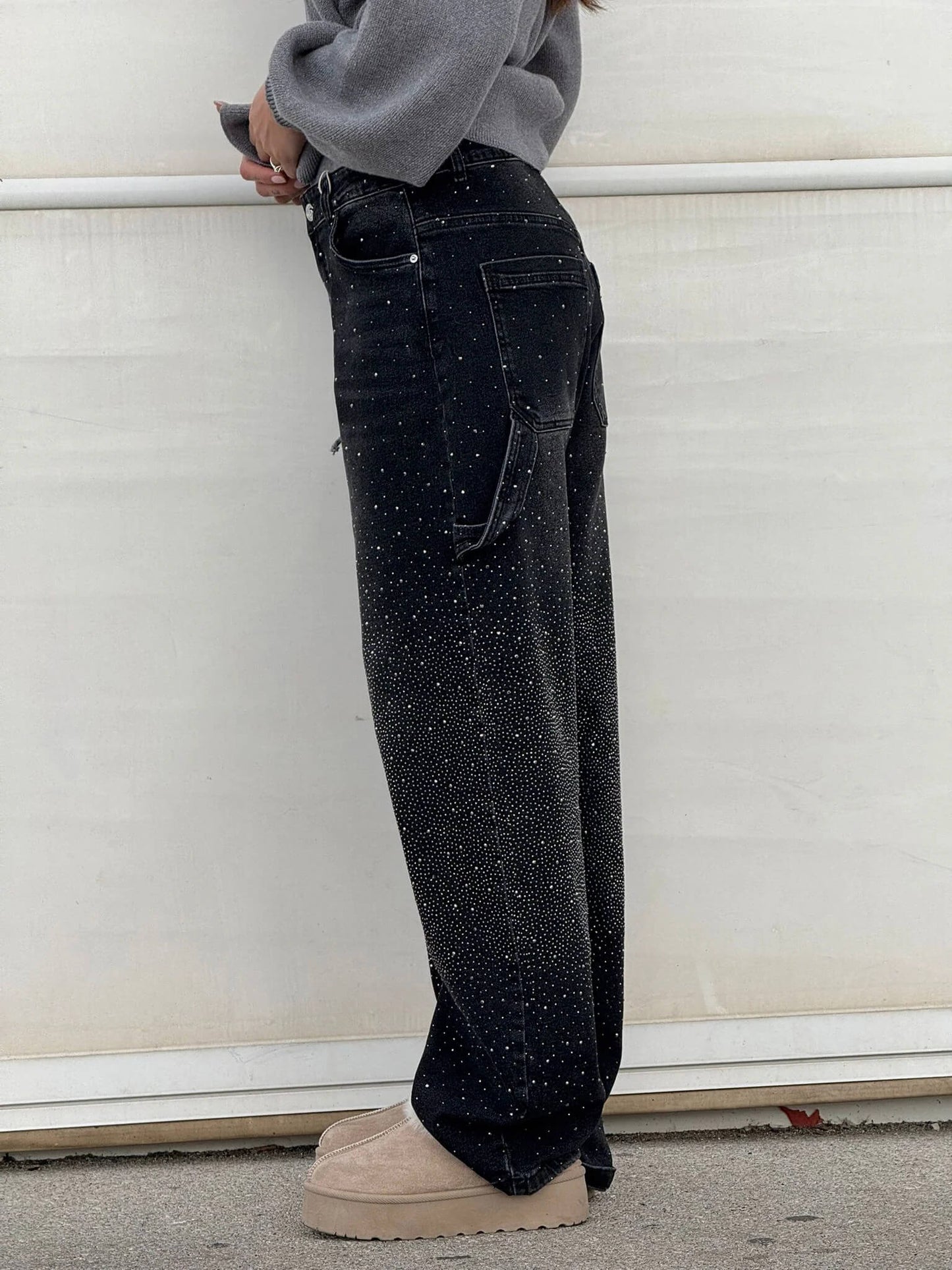 May | Pantalon Mode – Coupe Relax Et Finitions Brillantes