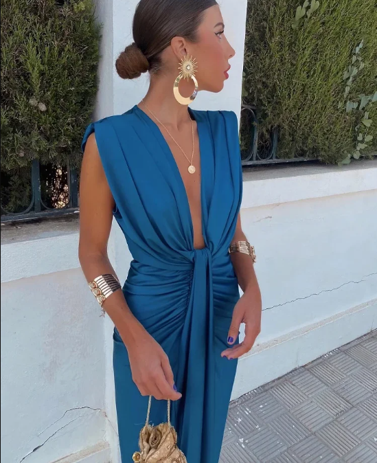 Pénelope | Hosszú, megkötött ruha – Elegancia és érzéki érintés 