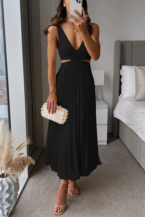 Caroline | Langes Plissiertes Kleid mit Ausschnitten – Moderne Eleganz 