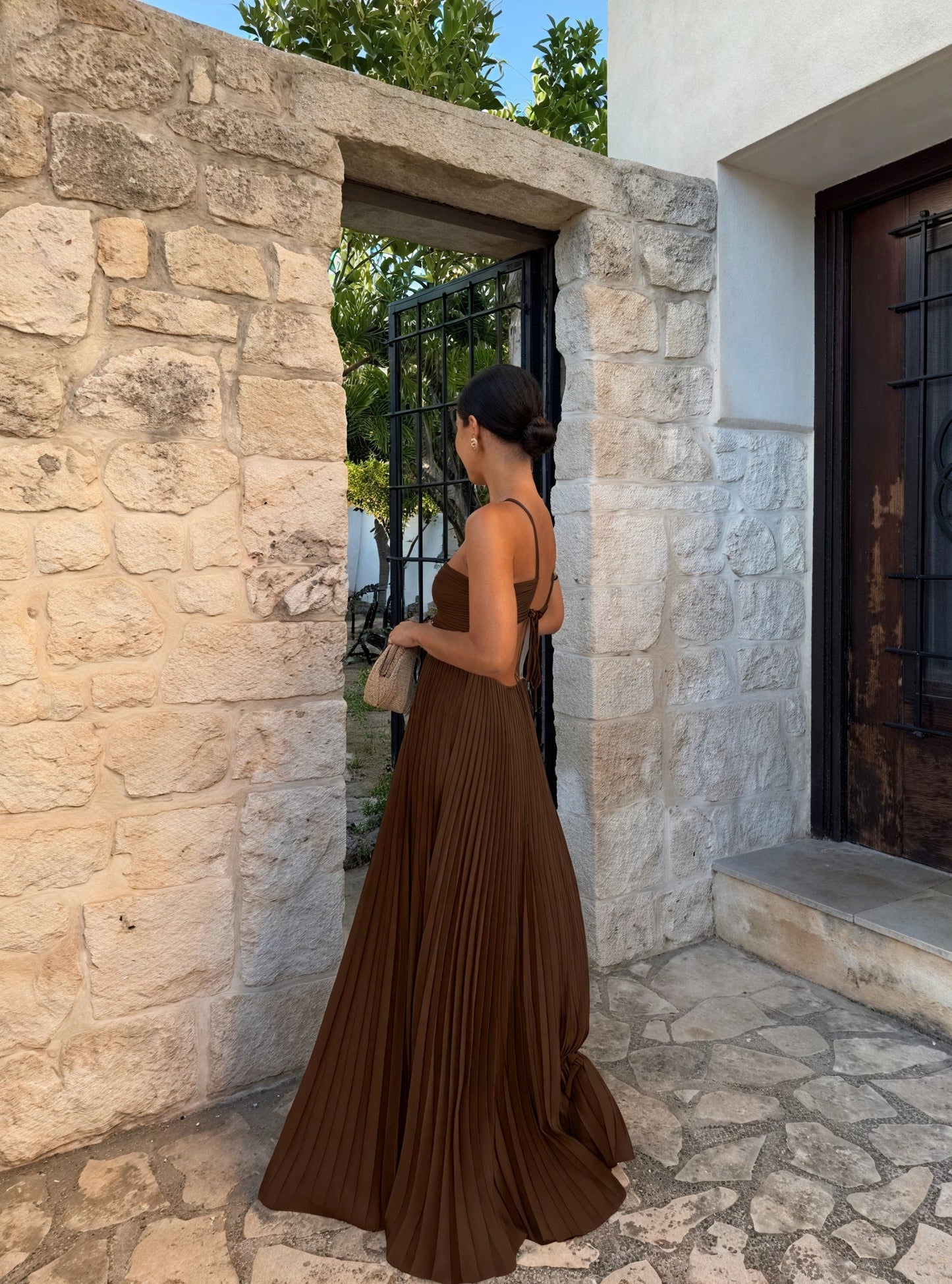 Nadège| Modernes Langkleid – Schlichte Eleganz und fließender Schnitt 