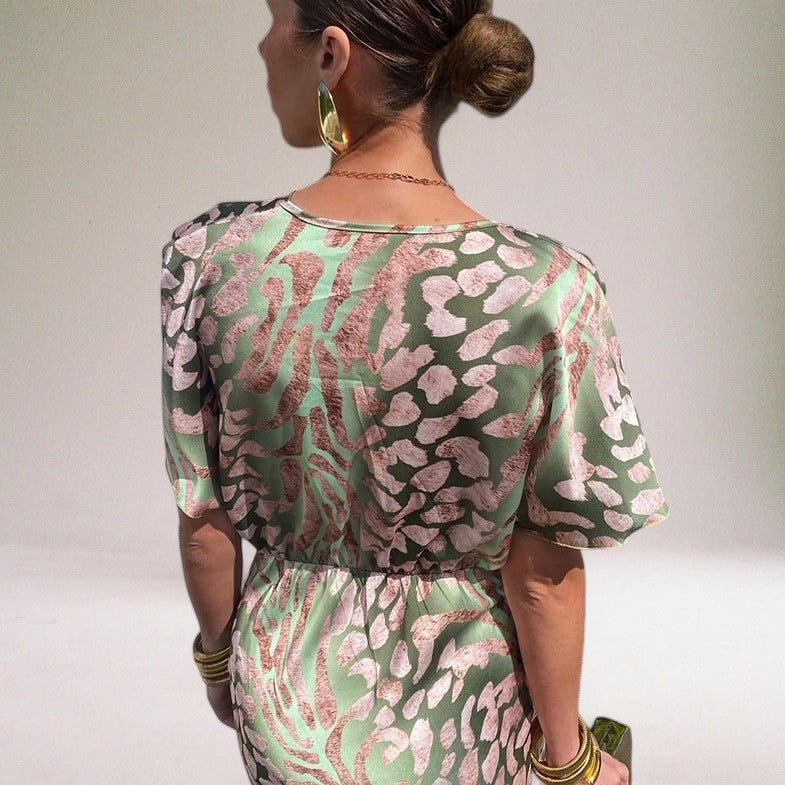 Agnès | Glamour Šaty – Detail Zkroutit a Nadčasové Kouzlo 