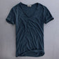 ロバート | メンズTシャツ Vネック – ミニマリストで時代を超えたスタイル 
