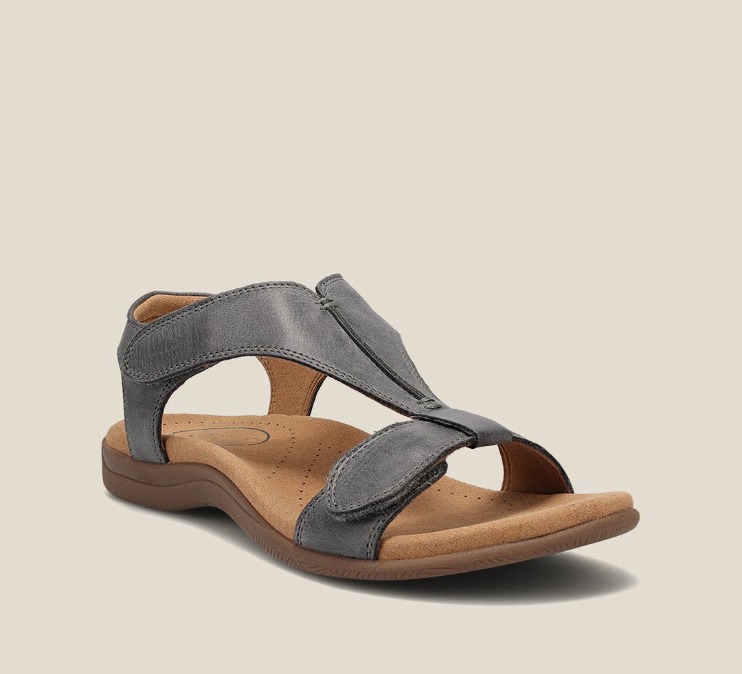 Lina | Sandaler Dam Med Bred Rem – Perfekta För Sommaren 